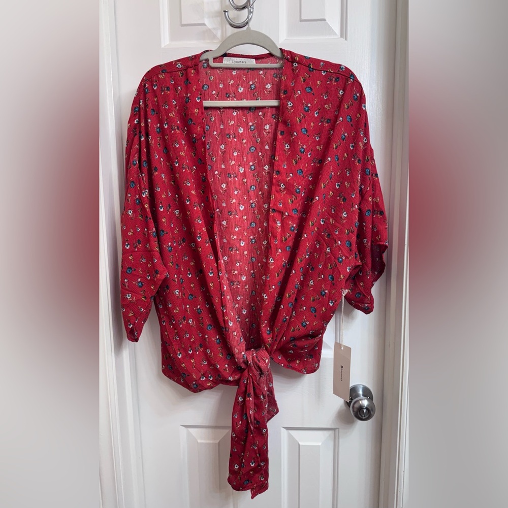 Dreamers Red Floral Women's Duster/Tie Top, Size Medium NEW